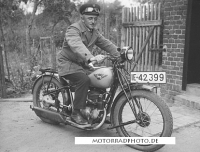 Stock Motorrad Foto Typ 246 ccm Tourenmodell 1933  sto-f06